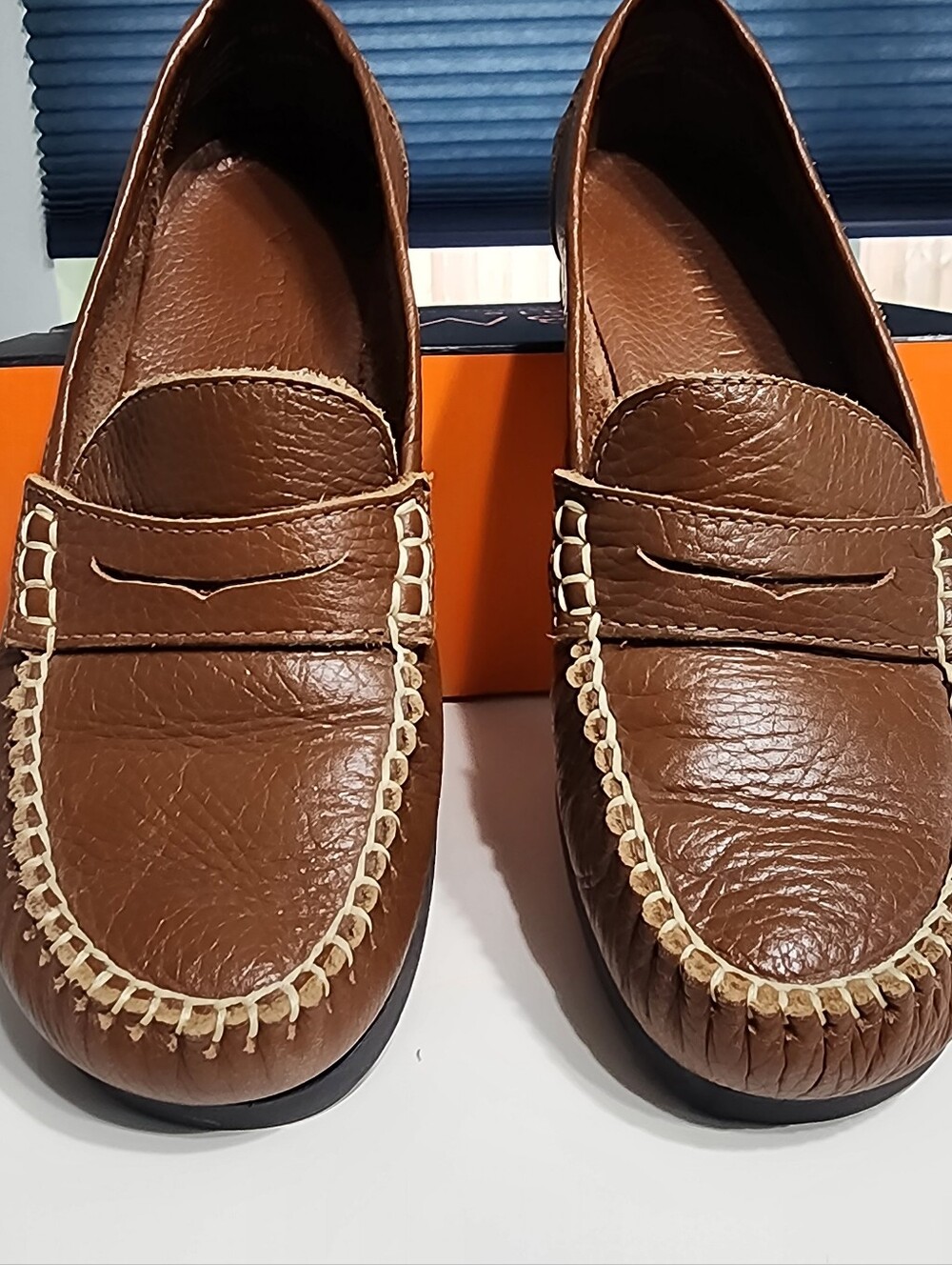 Naturalizer Brown Leather-Style Penny Loafers Must See Pictures Size 7